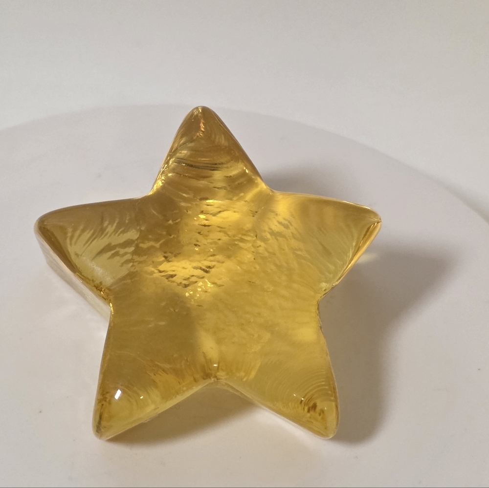 Vintage Fire And Light Shooting Star Paperweight Yellow Signed Hard To Find
